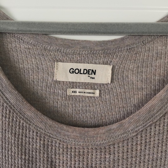 Taupe long sleeve shirt Aritzia brown gray oversized round hem cropped waffle - Picture 2 of 3